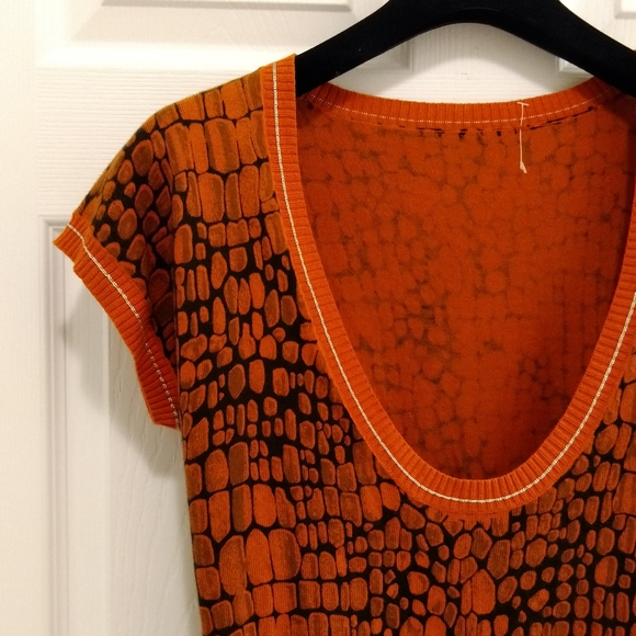 Talbots (?) sweater - NWOT - Picture 3 of 6